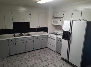 624 Columbia Ave APT C, Benton, AR 72015