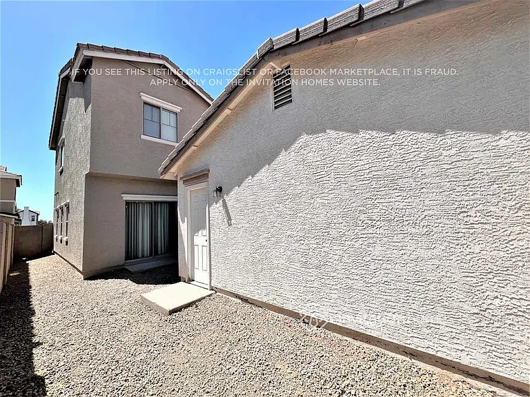 4672 E Olney Ave — Photo 20