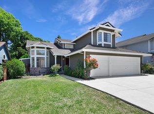 7216 Roxanne Ln, Rohnert Park, CA 94928