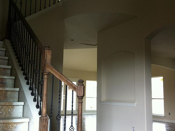 4th image of 19408 Morgana Dr