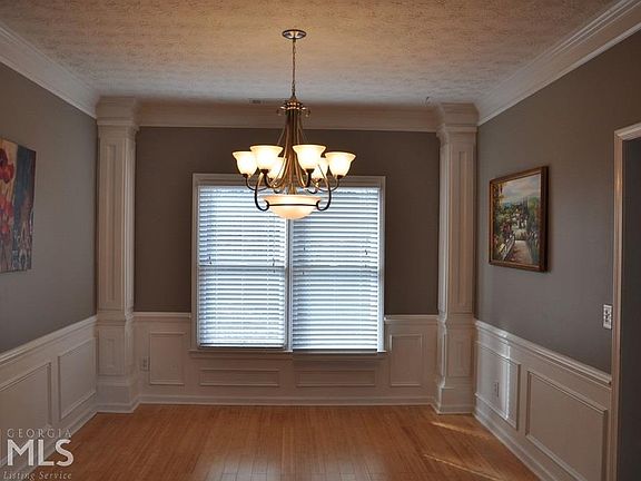 3rd image of 993 Brookgreen Pl