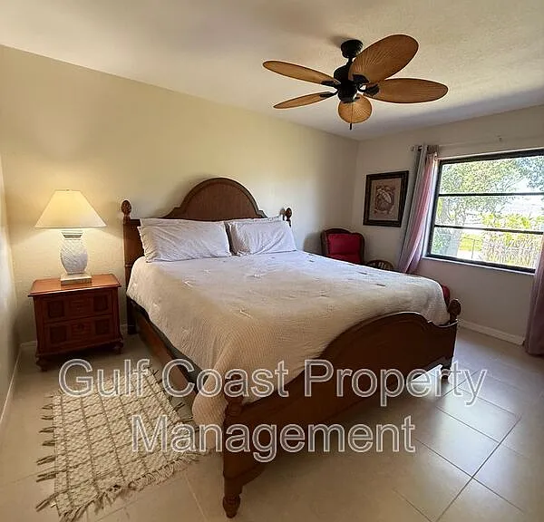 3185 Clifford St — Photo 41