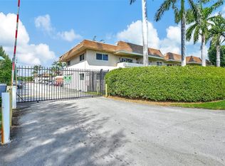 14500 SW 88th Ave APT 226, Palmetto Bay, FL 33176
