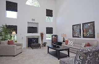 5th image of 2000 Parkview Dr
