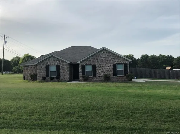 25 New Quarters Rd, Tallassee, AL 36078