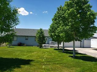 135 Bartlett Dr, Spring Creek, NV 89815