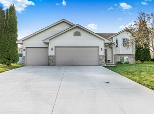 604 Upplanda St, Buffalo, MN 55313