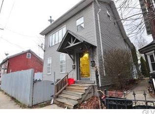1001 Front St, Hellertown, PA 18055