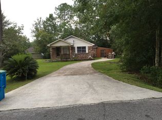 9622 Dub St, Ocean Springs, MS 39565