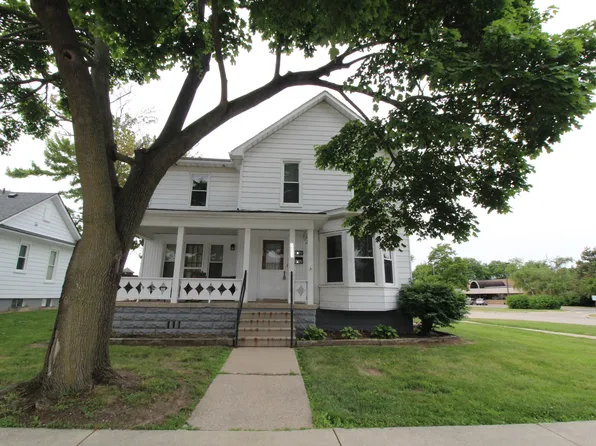 251 Saint Joseph St #2, Trenton, MI 48183