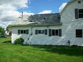 5th image of 108 Water St