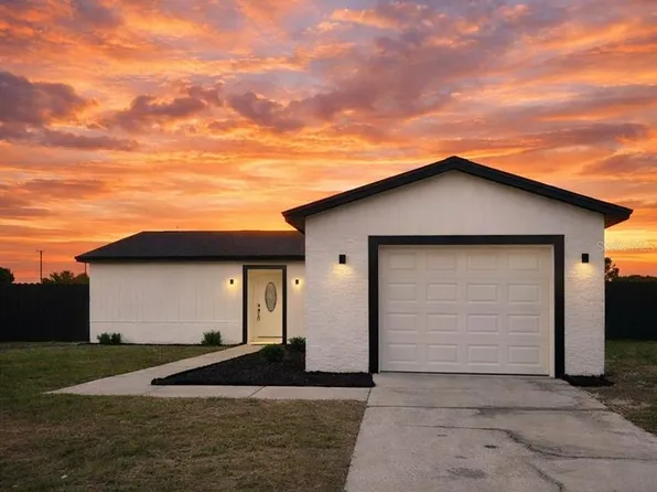 1021 Old Field Dr, Brandon, FL 33511