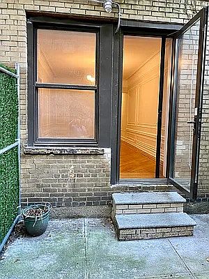 3rd image of 73 Eastern Pkwy APT 1C