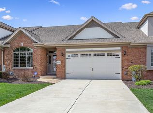 14740 Clover Ln, Homer Glen, IL 60491