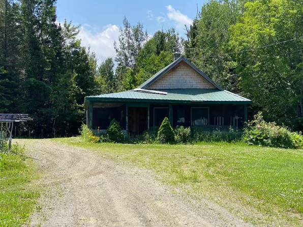 578 W West Ridge Road, Mars Hill, ME 04758
