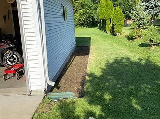 624 Grant Ave, Omro, WI 54963