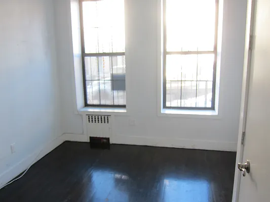 Rented by Spot It Realty LLC | media 48