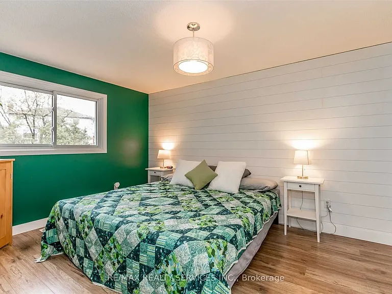 83 Janice Dr — Photo 13