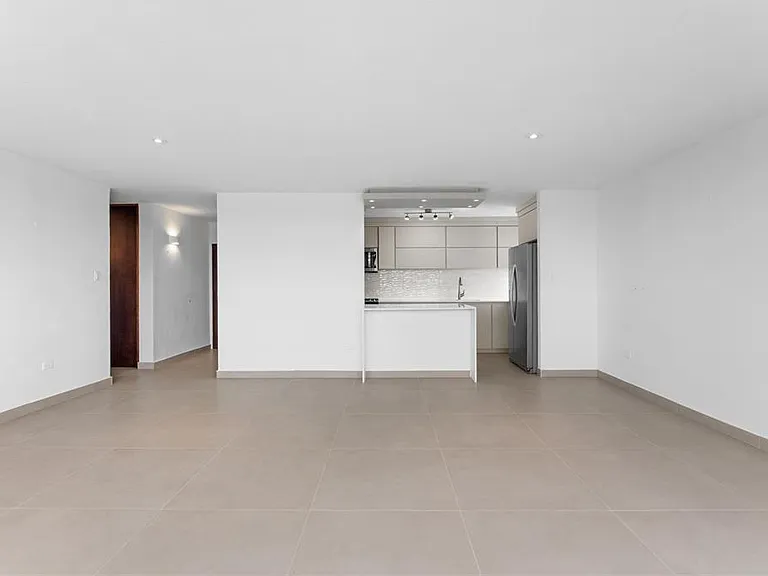 4 Generalife San Patricio Ave #1504 — Photo 5