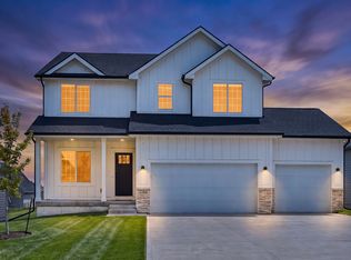 2388 SE 5th St, West Des Moines, IA 50265
