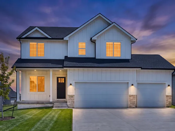 2388 SE 5th St, West Des Moines, IA 50265