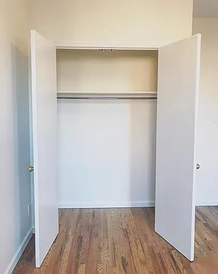 Rented by Nooklyn NYC LLC | media 4