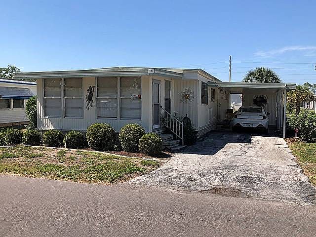 1st image of 151 N Lake Dr