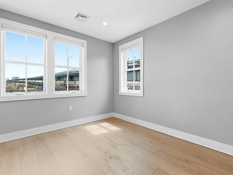 78 Tremont St #78 — Photo 20