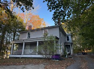 36 Brunswick Ave, Gardiner, ME 04345