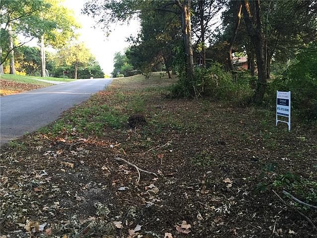 2nd image of 1227 Ridge Rock Ln