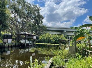 155 Magnolia Trl, Satsuma, FL 32189