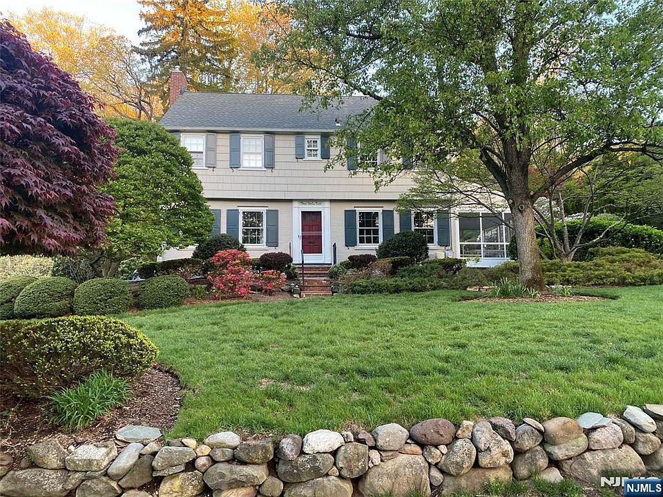 1st image of 342 Beechwood Rd