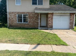 1124 Andrews St, Rockford, IL 61101