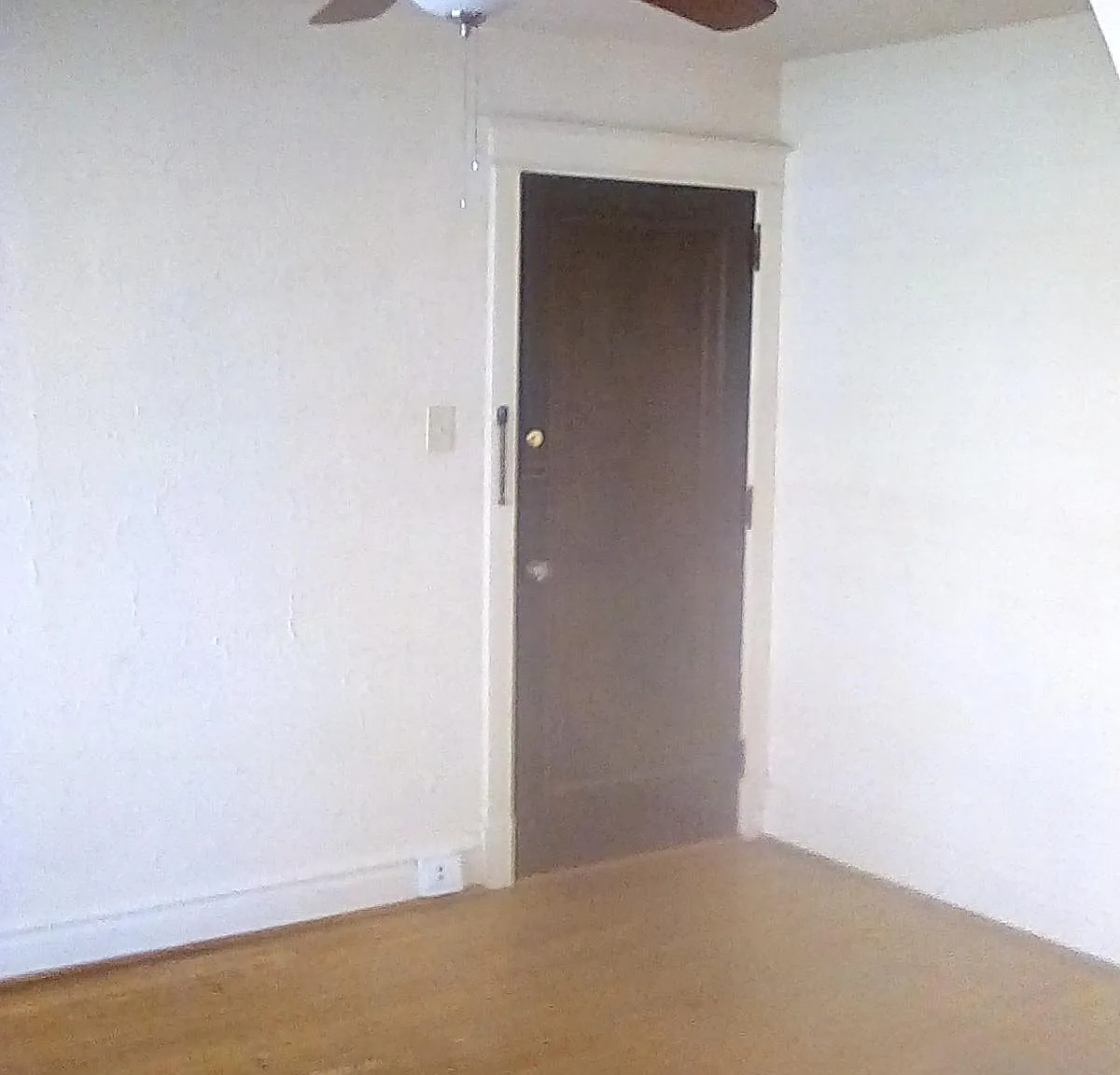 1015 Hi Pointe Pl — Photo 1