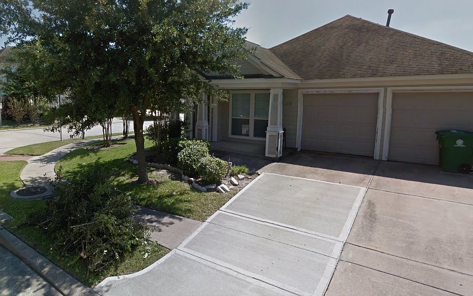 2nd image of 12715 Wisteria Park Dr