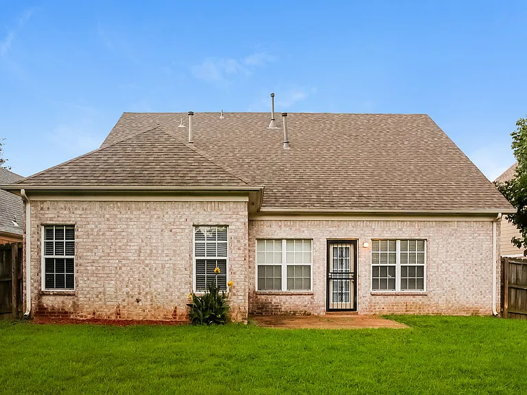 8116 Fleets Run Dr — Photo 17