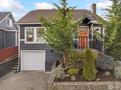 6545 Sunnyside Avenue N, Seattle, WA, 98103