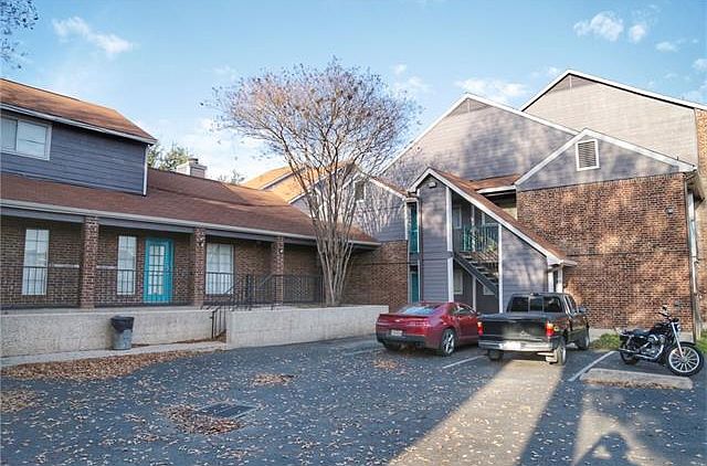 1st image of 1840 Burton Dr APT 227