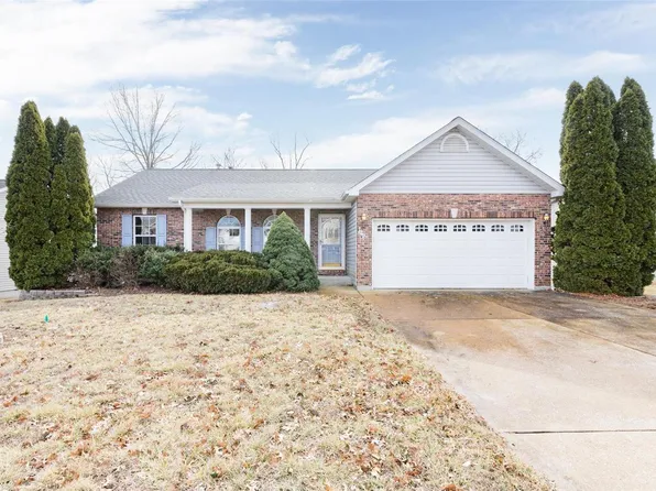 129 Williamsburg Dr, Crystal City, MO 63019