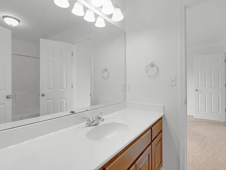 9802 N 102nd East Ave — Photo 2