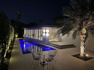 284 E Shore Dr, Miami, FL 33133