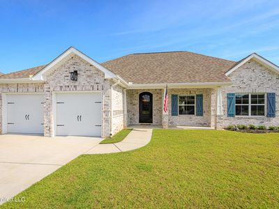 8065 Village Green Dr, Biloxi, MS, 39532