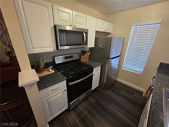 3rd image of 4878 Nara Vista Way Unit 104