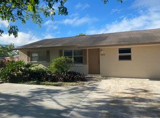 1369 Sunset Rd, West Palm Beach, FL 33406