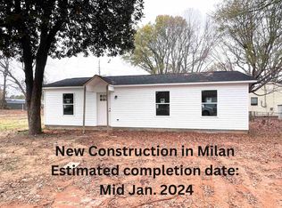 1042 E Woodrow St, Milan, TN 38358