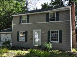 4 Center Ln, Delmar, NY 12054