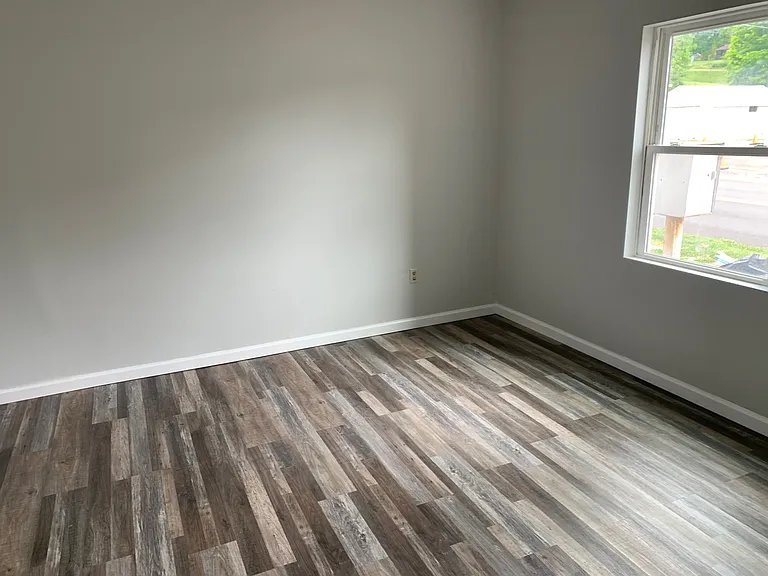 1602 W Sullivan St #4 — Photo 6