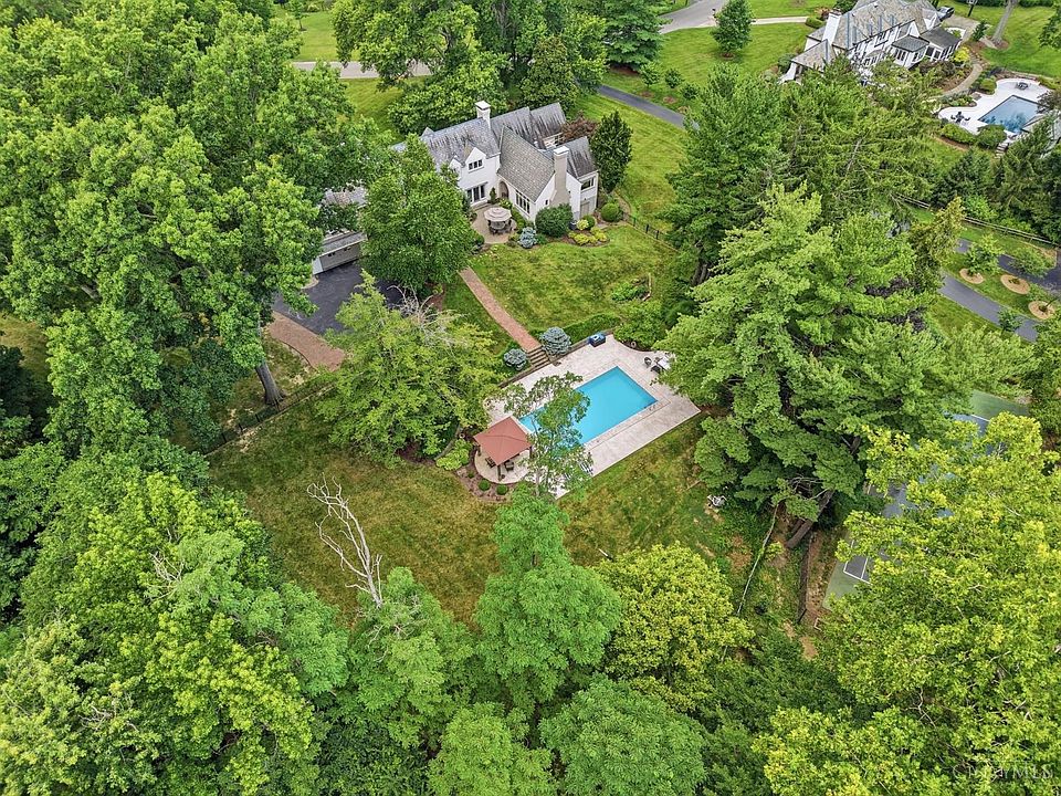 1st image of 807 Birney Ln