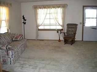 9517 Bedford Ave, Omaha, NE 68134