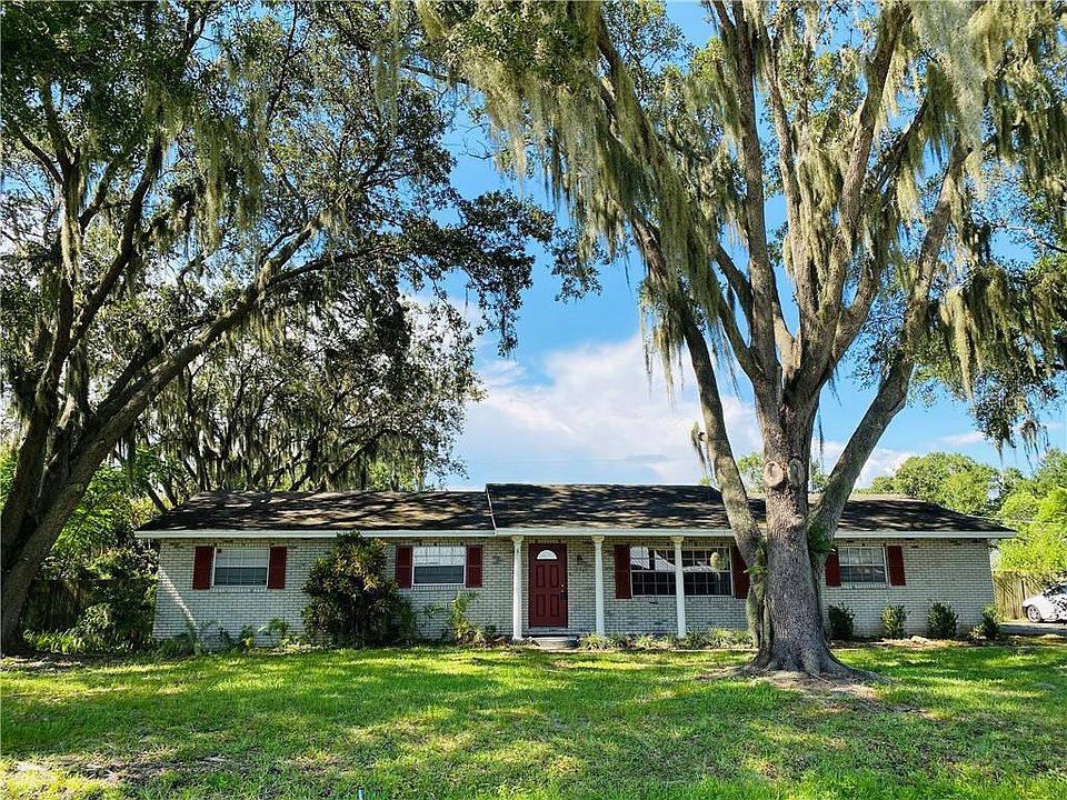 1st image of 3365 Peacock Ln